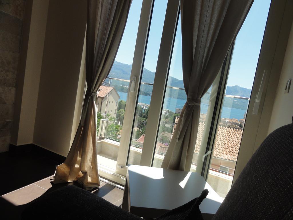 The Old Town Viewpoint Apartments Budva Szoba fotó
